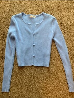 Cropped Open Front Light Blue Knit Cardigan with Covered Buttons